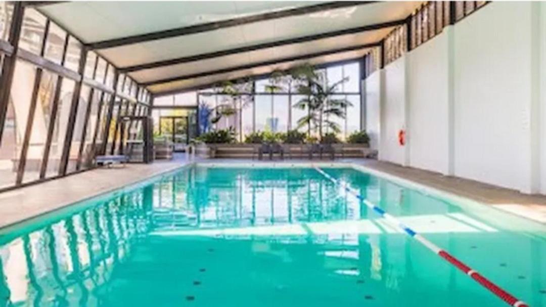 Circle Surfers Paradise Holidays Екстериор снимка