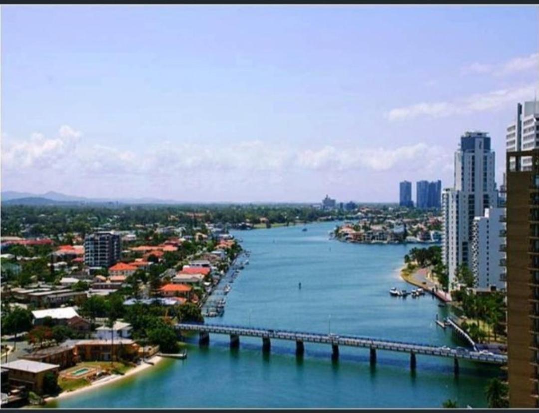 Circle Surfers Paradise Holidays Екстериор снимка