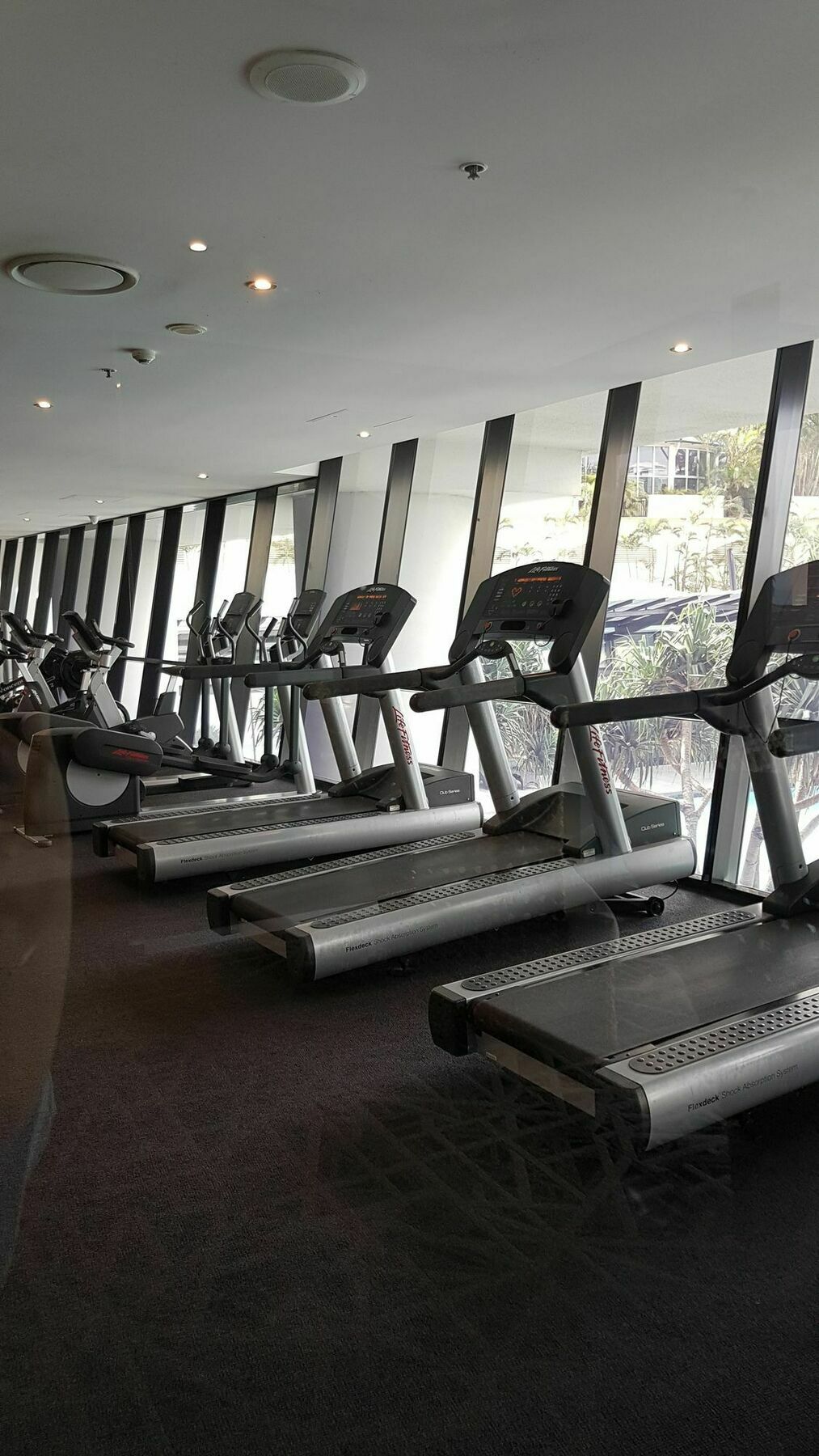 Circle Surfers Paradise Holidays Екстериор снимка