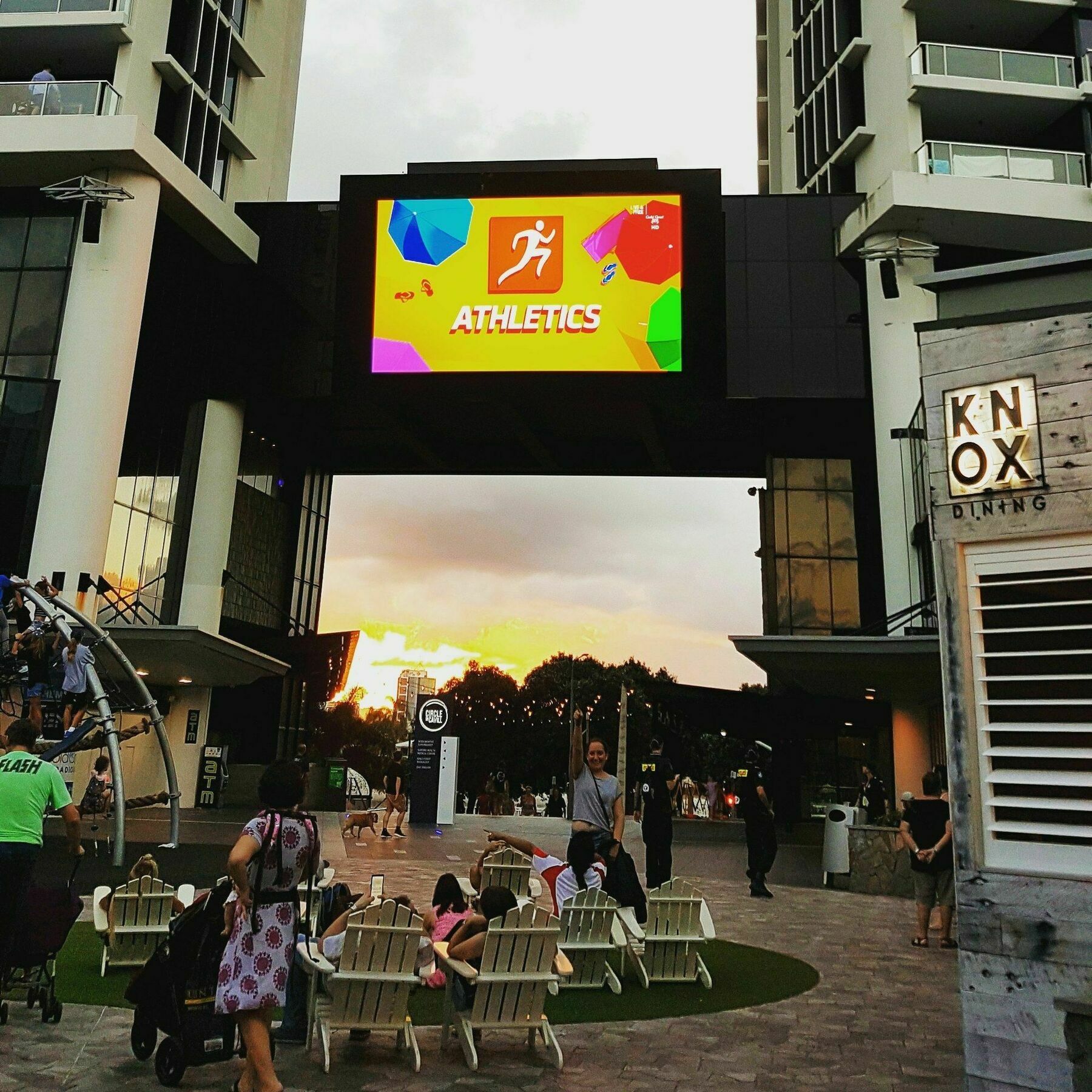 Circle Surfers Paradise Holidays Екстериор снимка